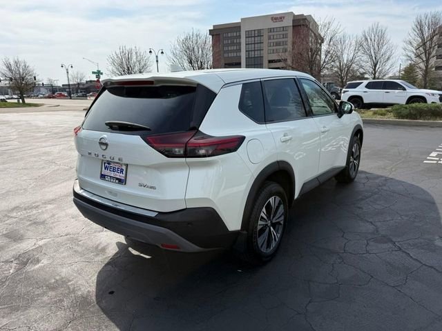 Used 2021 Nissan Rogue SV AWD/4WD image 8