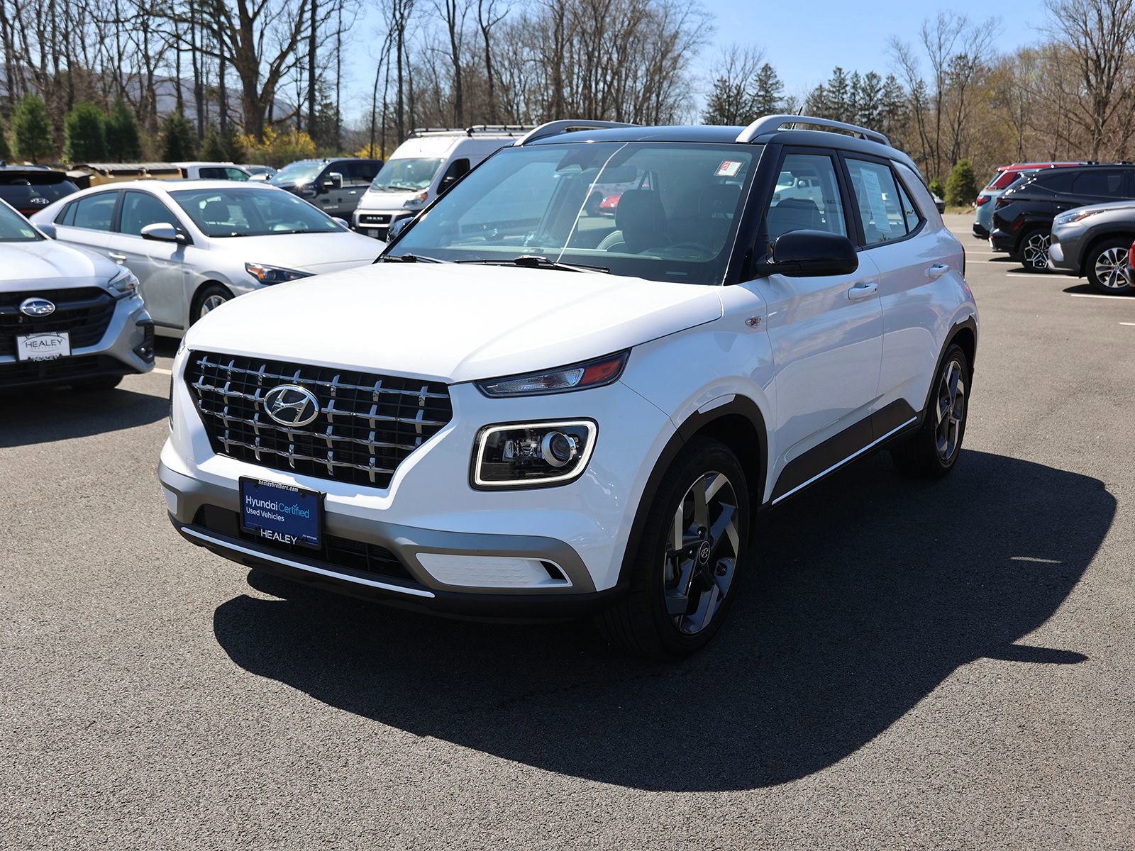 Certified 2023 Hyundai Venue Limited image 3