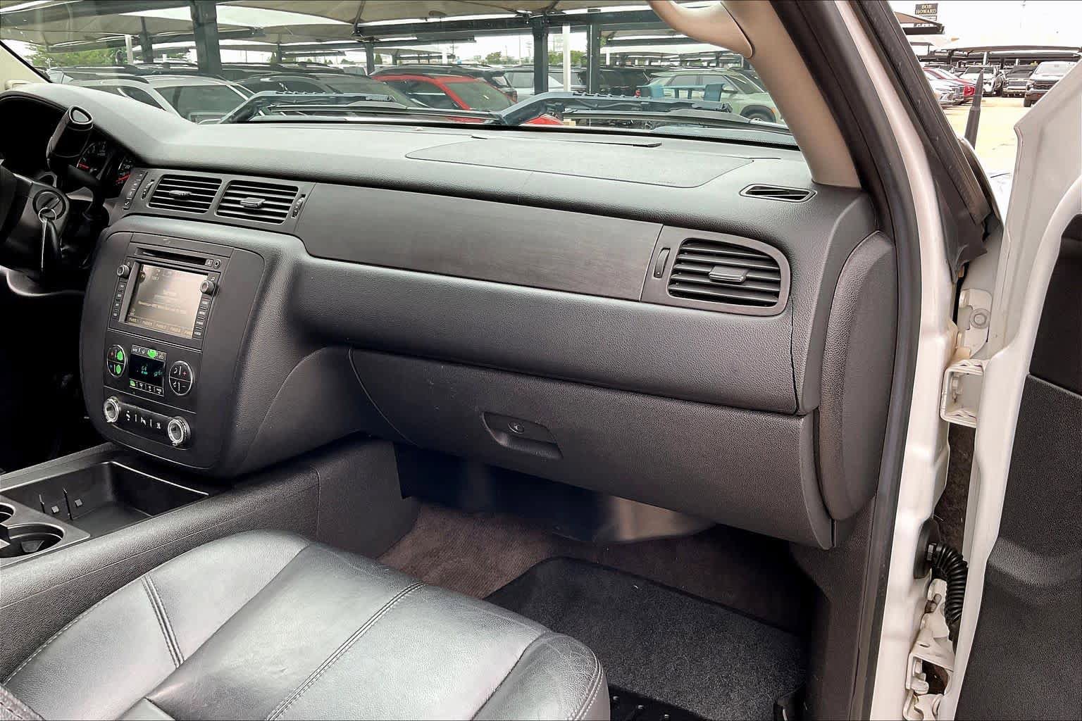 Used 2011 Chevrolet Silverado 1500 LTZ w/ LTZ Plus Package AWD/4WD image 17