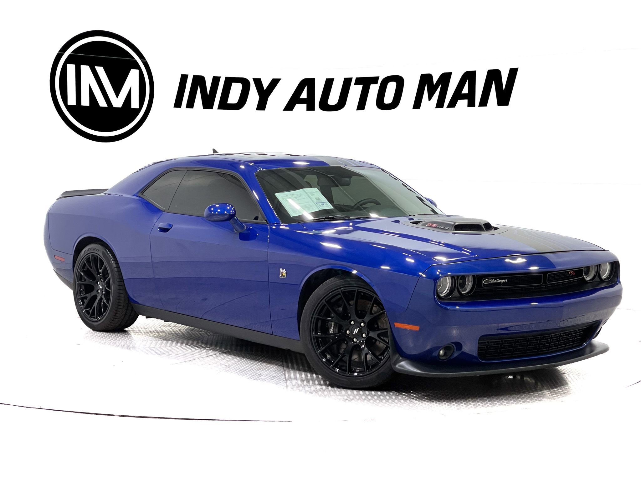 Used 2018 Dodge Challenger R/T Scat Pack RWD image 2