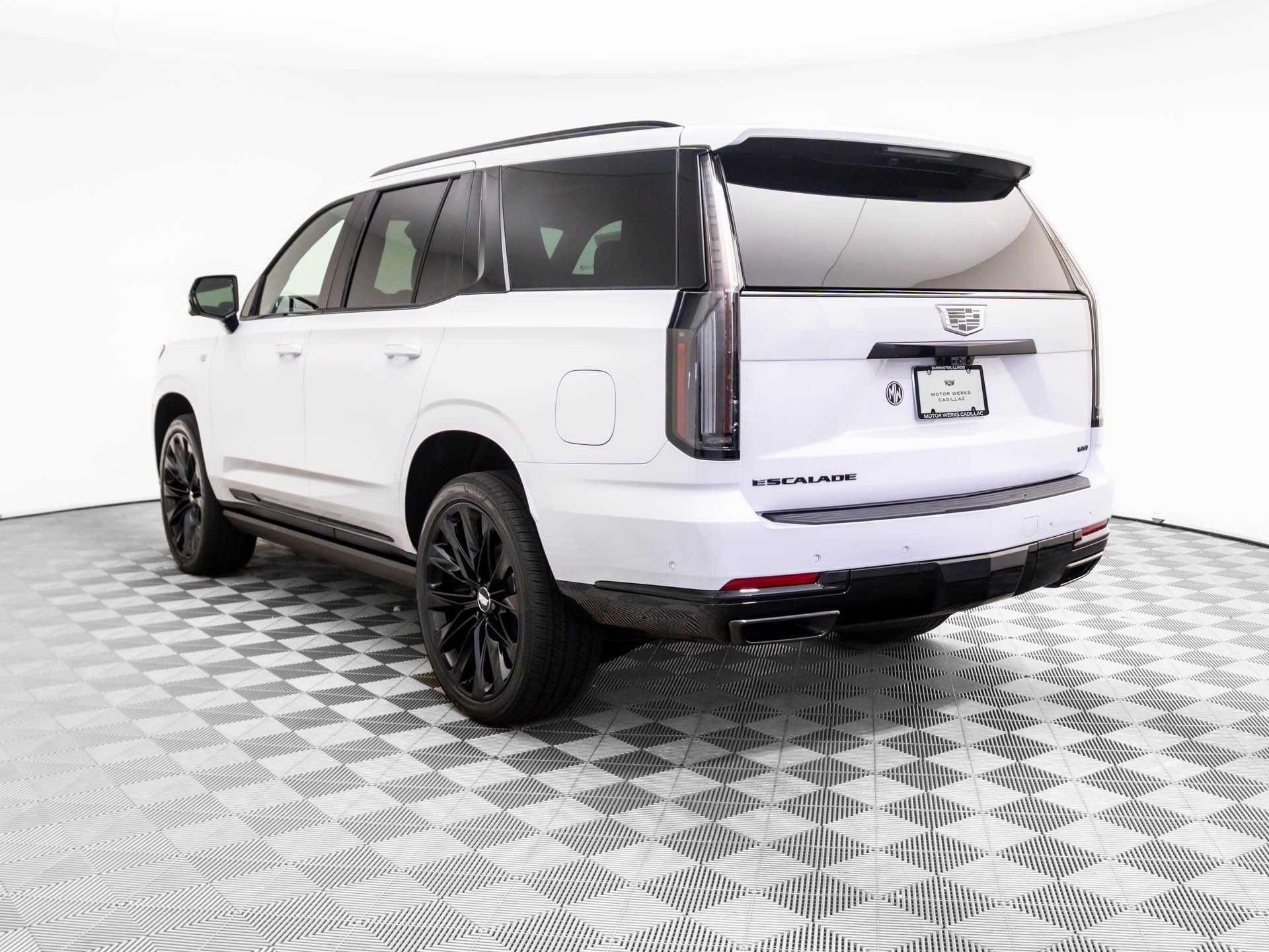 New 2026 Cadillac Escalade Platinum Sport w/ LPO, ONYX Package image 3