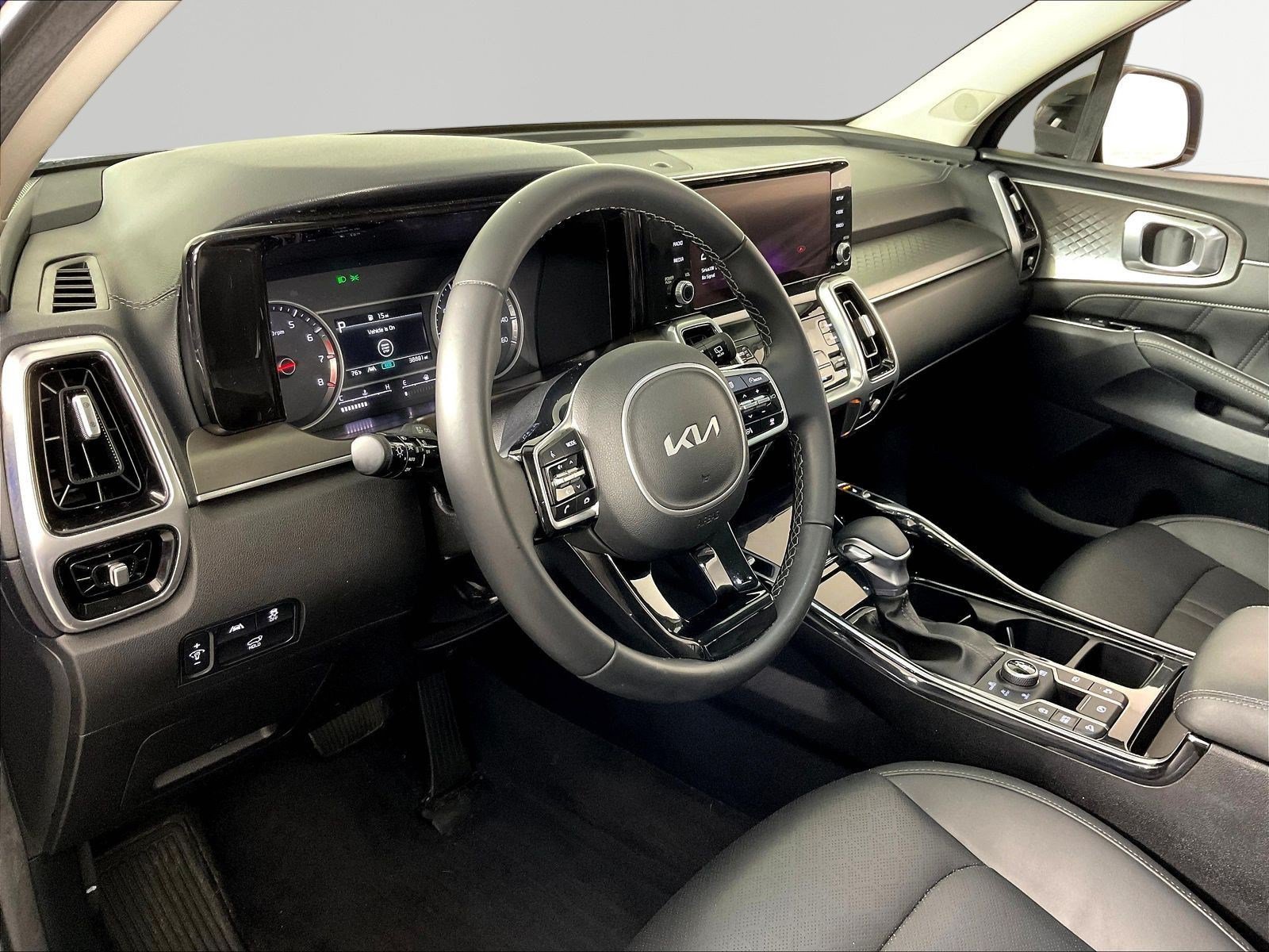Used 2022 Kia Sorento SX AWD/4WD image 17