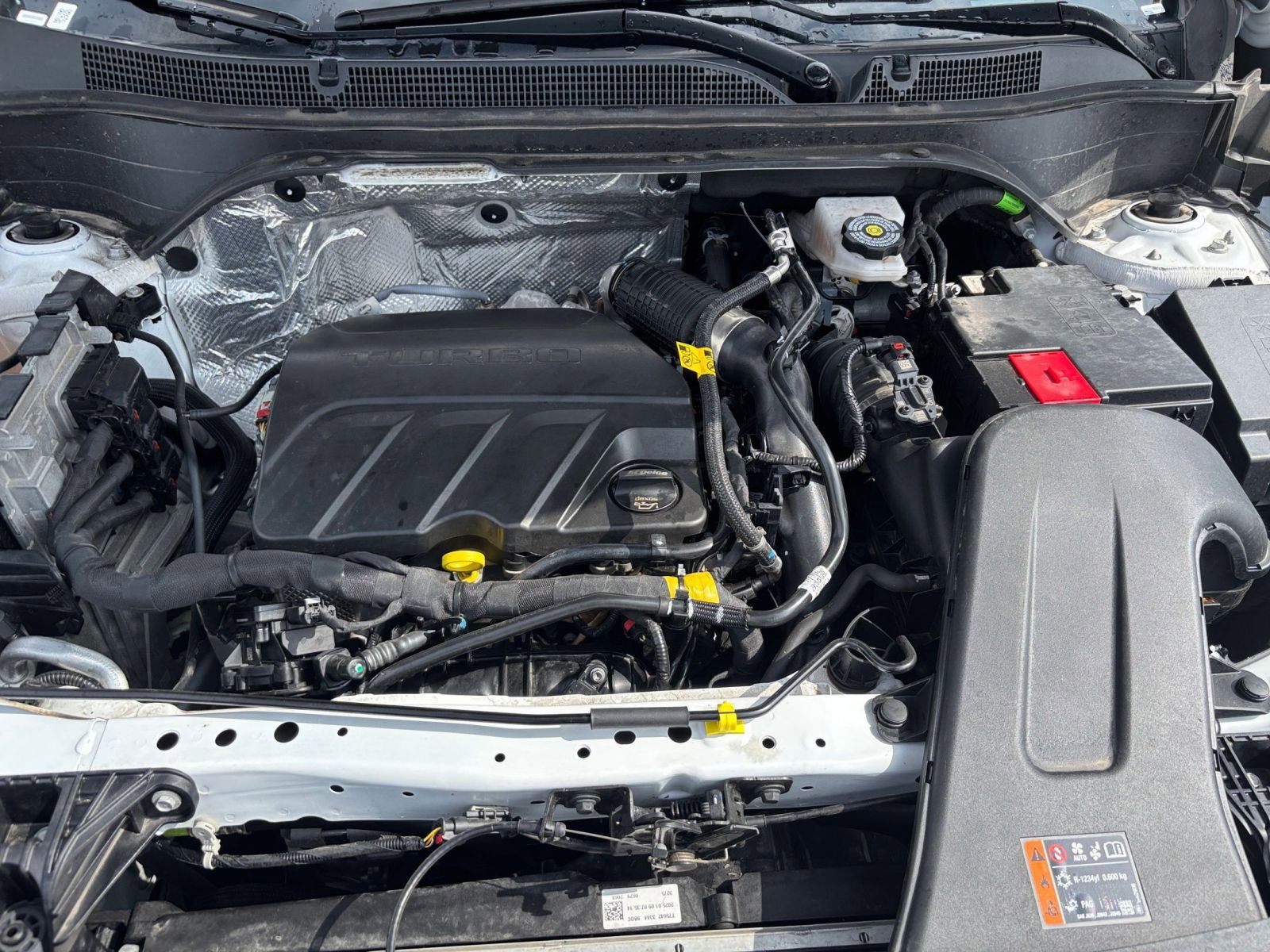 Used 2025 Chevrolet Trax LT FWD image 31