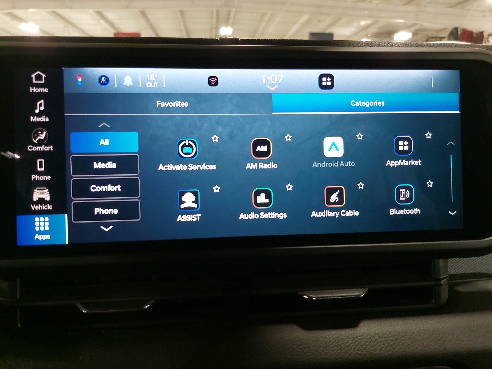 Used 2025 Jeep Wrangler Willys image 22