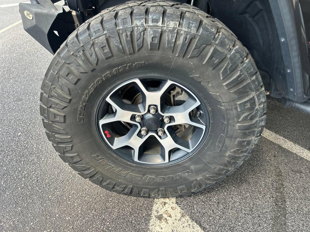 Used 2019 Jeep Wrangler Unlimited Rubicon AWD/4WD image 31