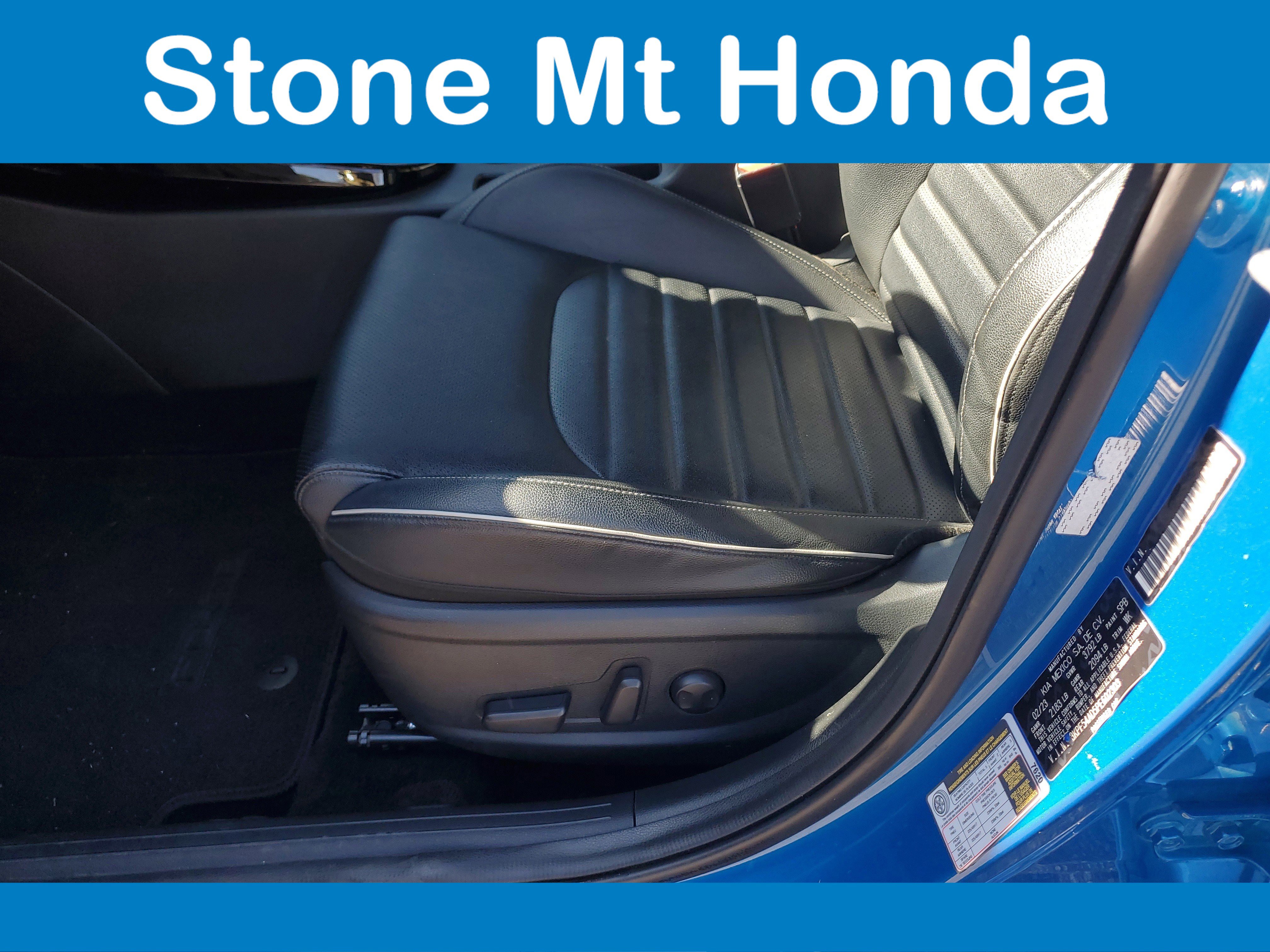 Used 2023 Kia Forte GT-Line w/ GT-Line Technology Package image 18