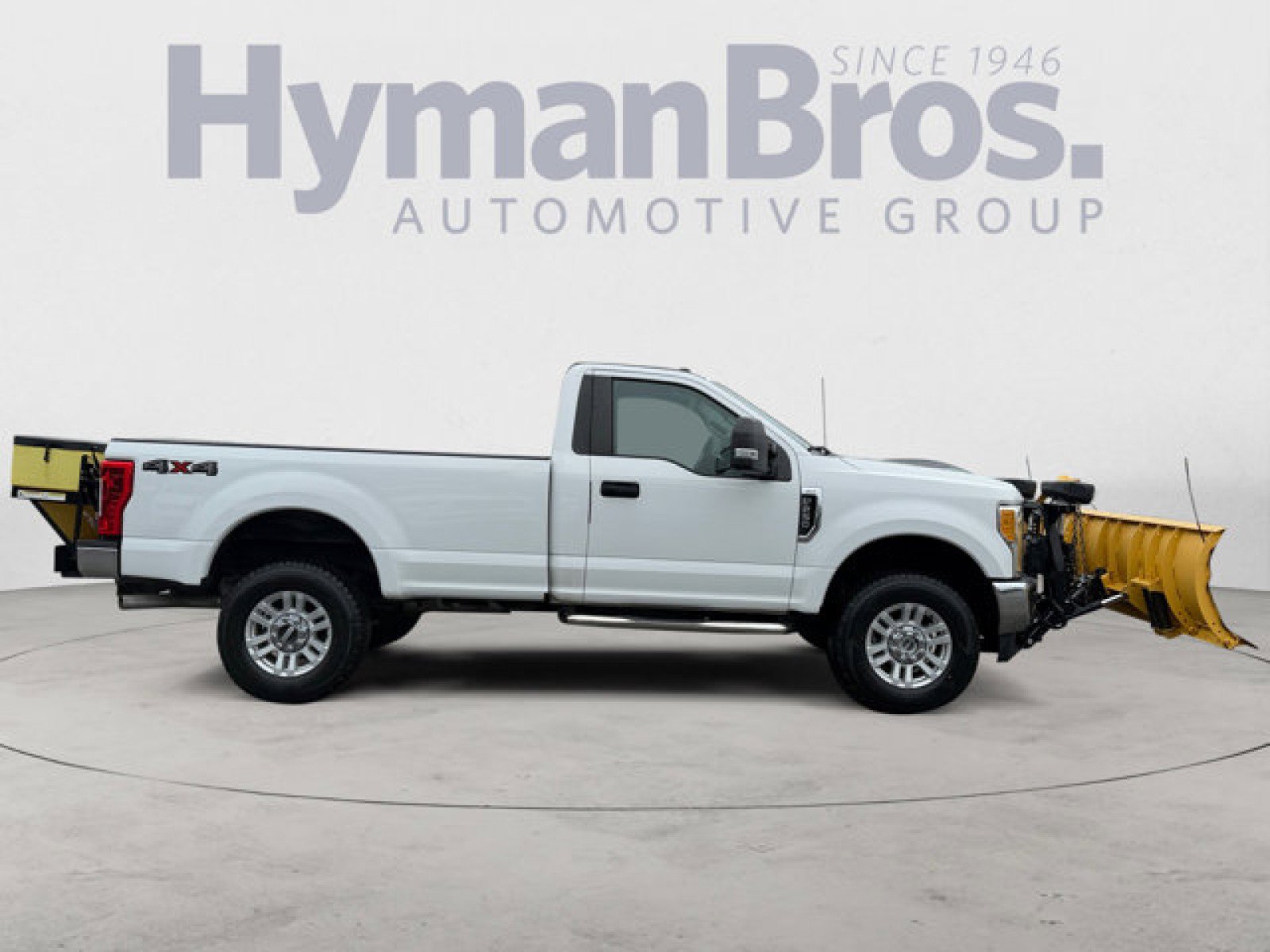 Used 2017 Ford F250 XLT w/ XLT Value Package image 2