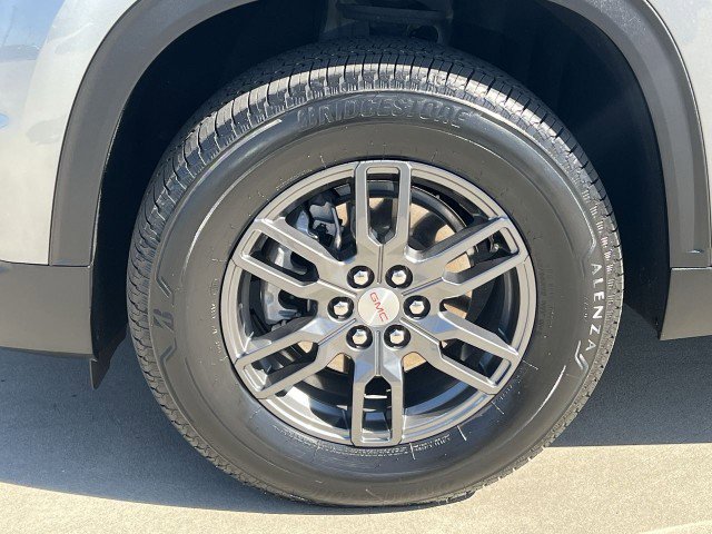 Used 2025 GMC Acadia Elevation image 33