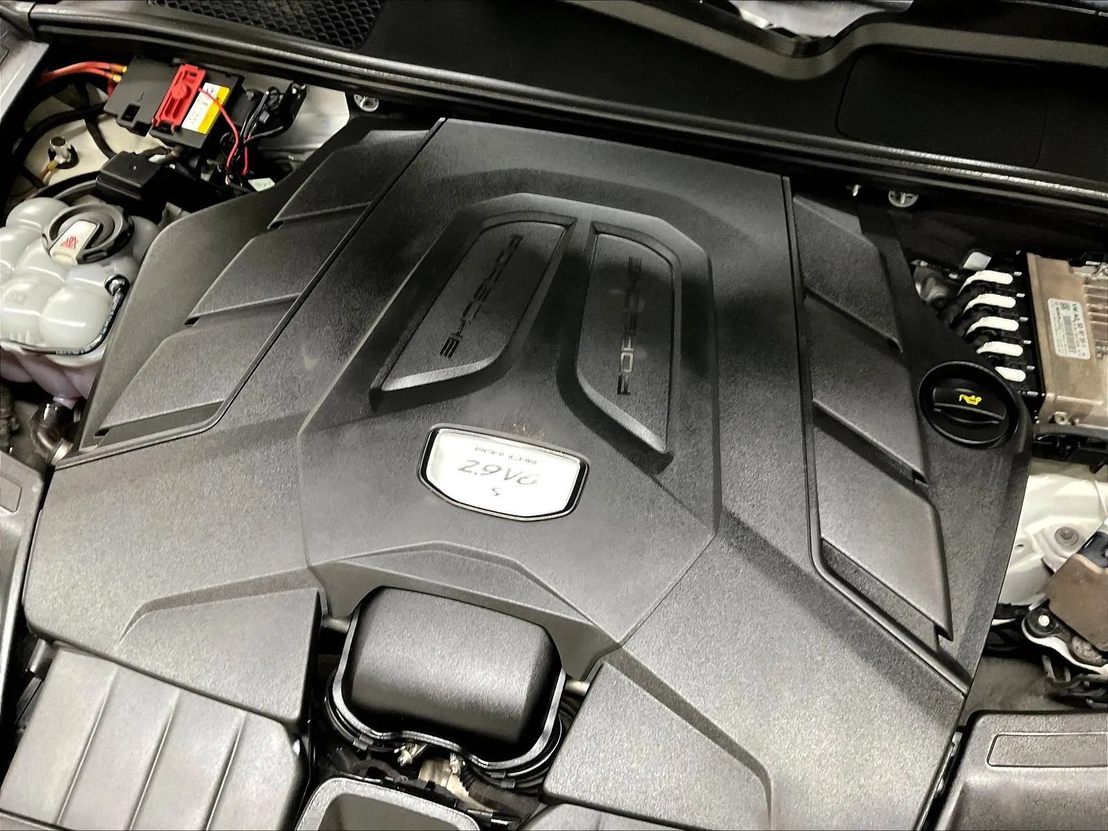 Used 2019 Porsche Cayenne S AWD/4WD image 34