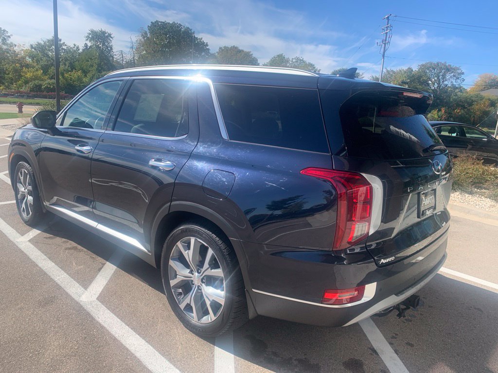 Used 2021 Hyundai Palisade SEL w/ Cargo Package AWD/4WD image 3