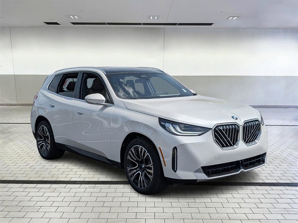 New 2026 BMW X3 xDrive30 w/ Premium Package image 7