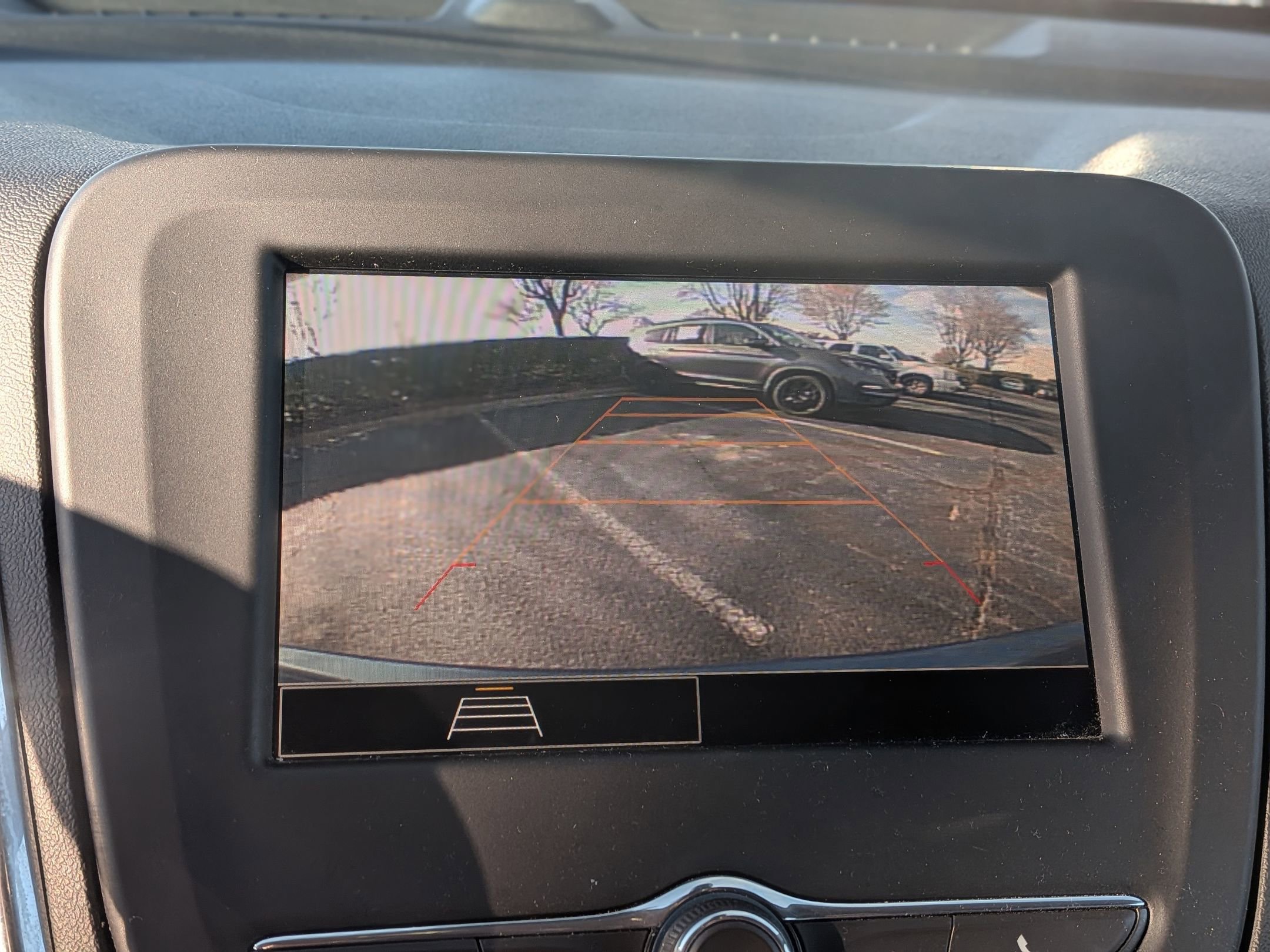 Certified 2024 Chevrolet Equinox LT w/ LPO, Floor Liner Package FWD image 27