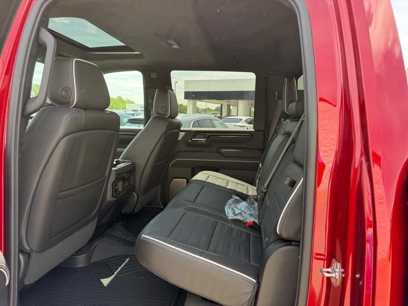 New 2026 GMC Sierra 2500 AT4X w/ AT4X AEV Edition AWD/4WD image 7