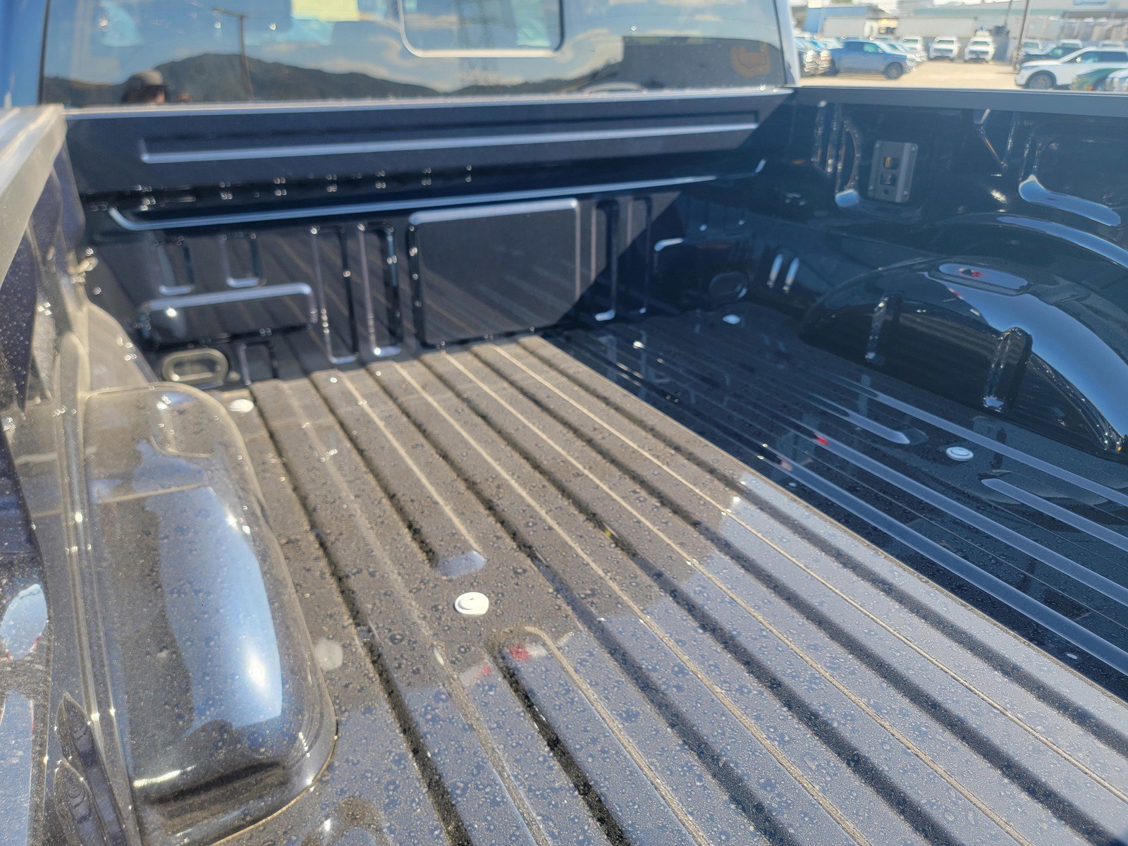 New 2025 Ford F150 Lightning Lariat image 13