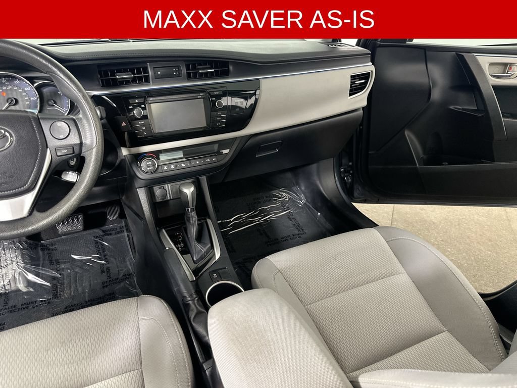 Used 2015 Toyota Corolla LE FWD image 19