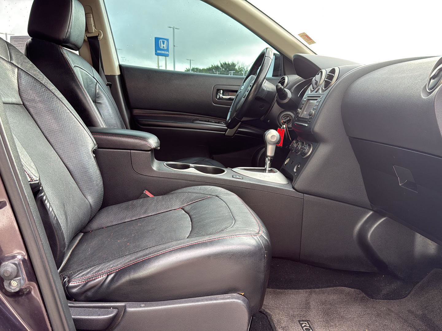 Used 2013 Nissan Rogue SL AWD/4WD image 30