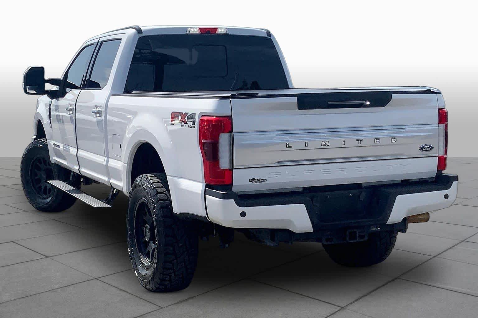Used 2019 Ford F250 Limited w/ FX4 Off-Road Package AWD/4WD image 12