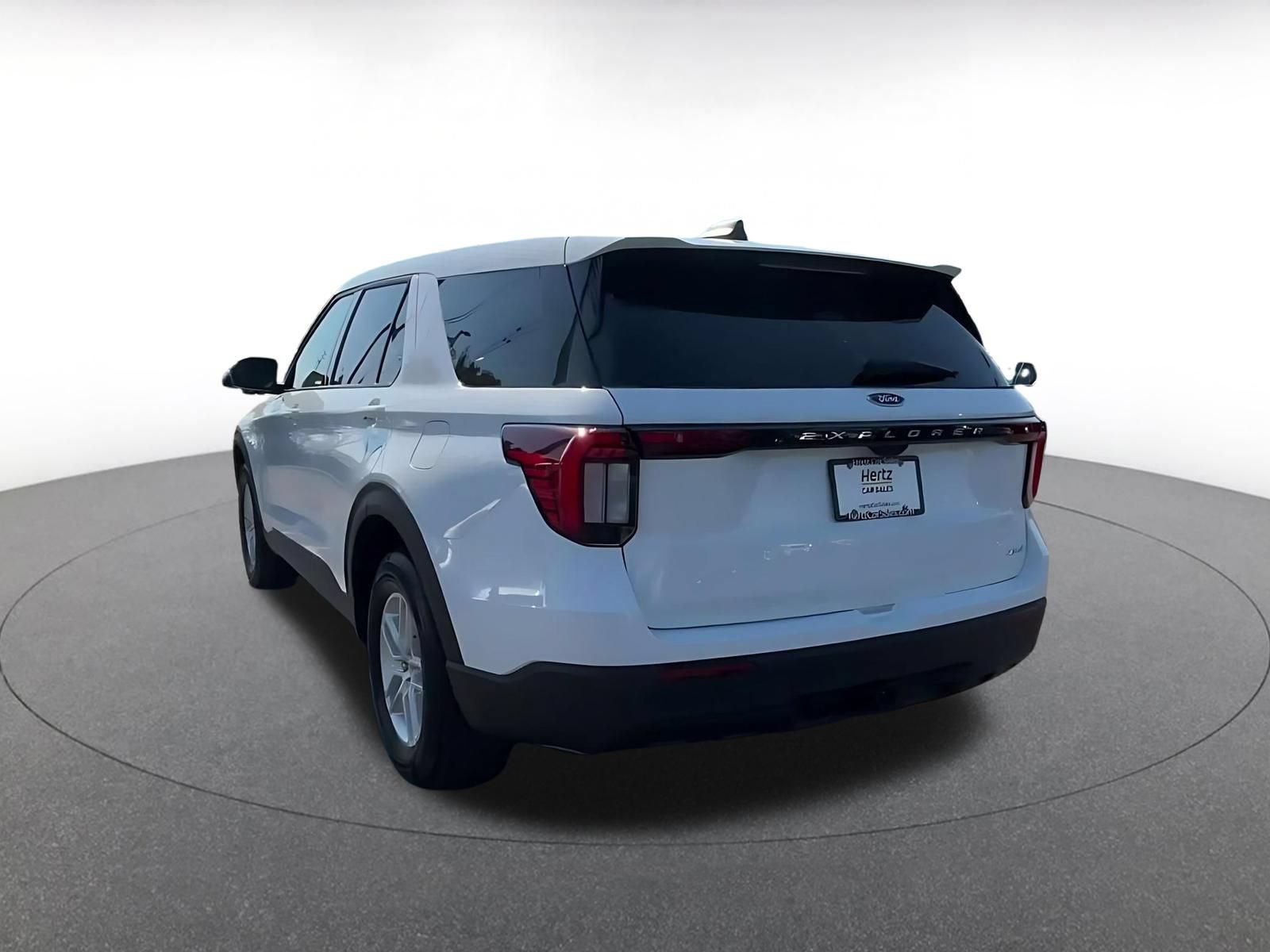 Used 2026 Ford Explorer Active AWD/4WD image 11
