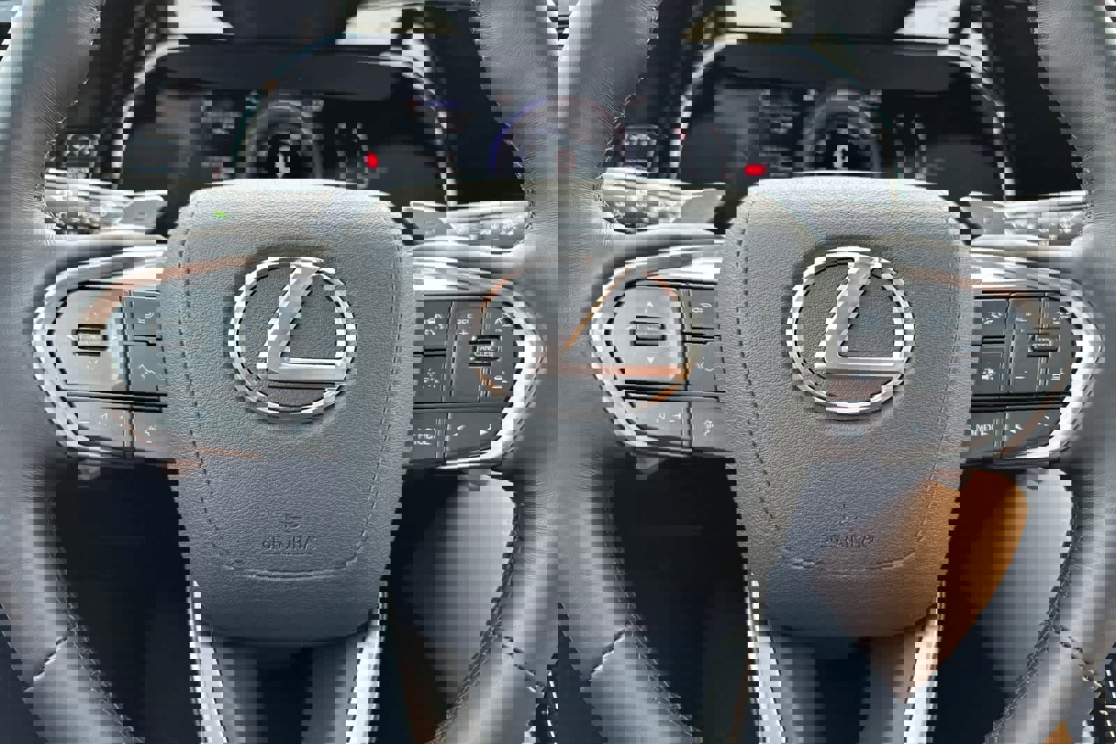 Used 2025 Lexus NX 350h AWD w/ Premium Package image 23