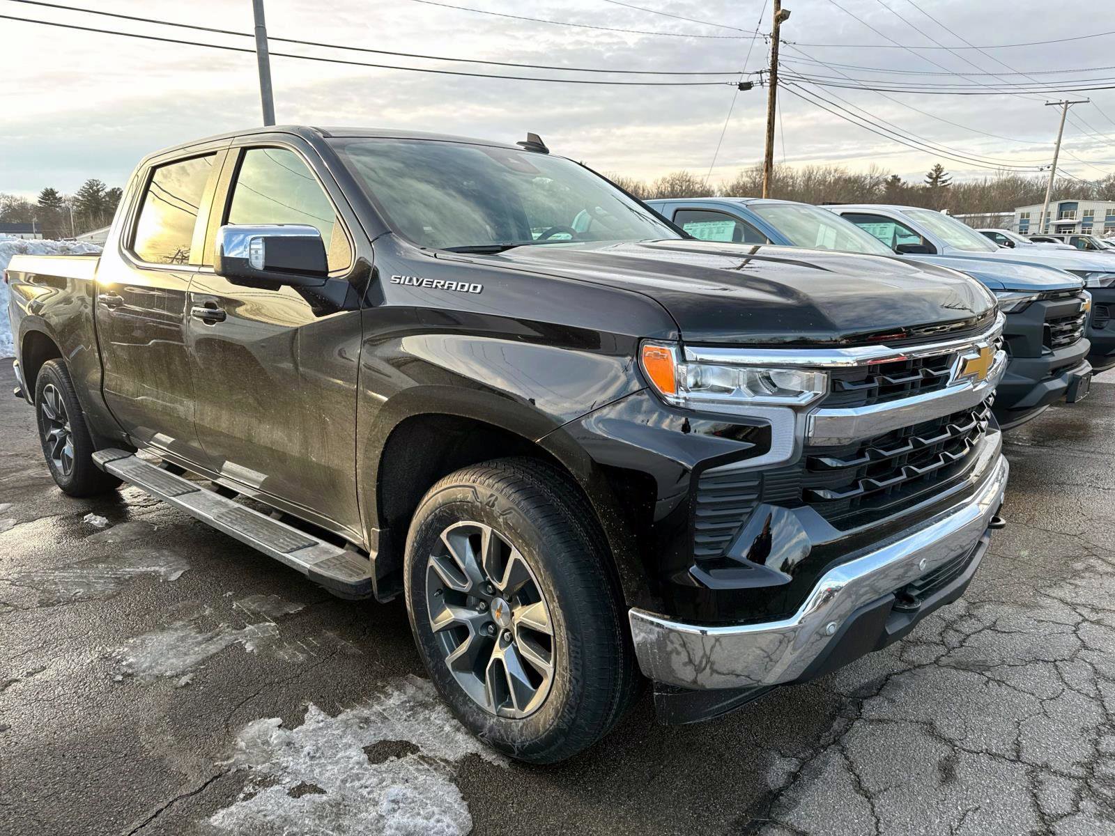 New 2026 Chevrolet Silverado 1500 LT w/ All Star Edition Plus image 3