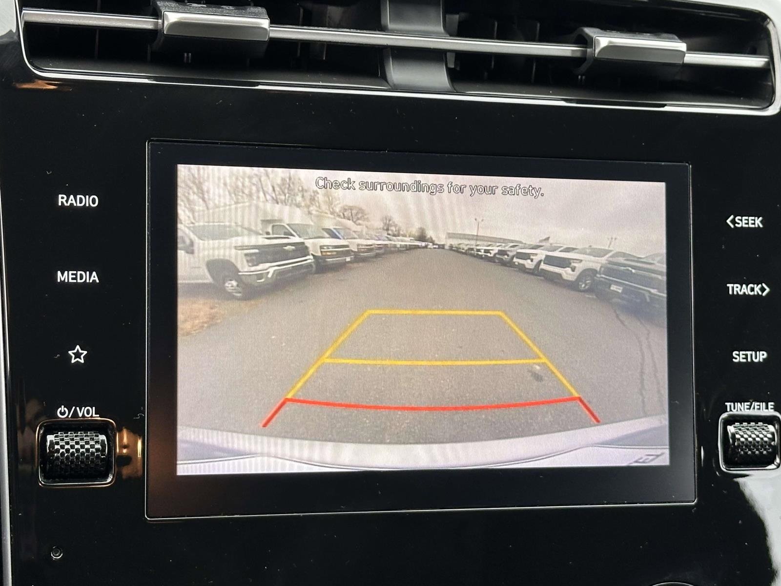 Used 2023 Hyundai Tucson SE image 10