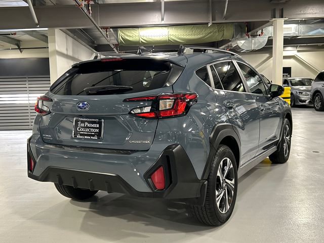 Used 2024 Subaru Crosstrek 2.0i Premium AWD/4WD image 2