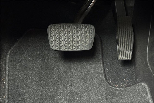 Used 2020 GMC Terrain SLE w/ Elevation Edition image 42