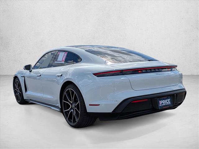 Used 2024 Porsche Taycan image 7