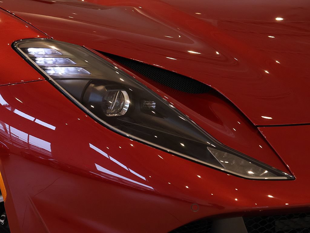 Certified 2023 Ferrari 812 GTS RWD image 22