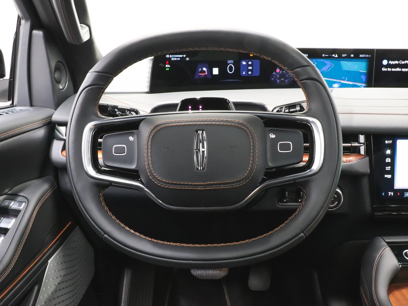 Used 2025 Lincoln Navigator Black Label image 37