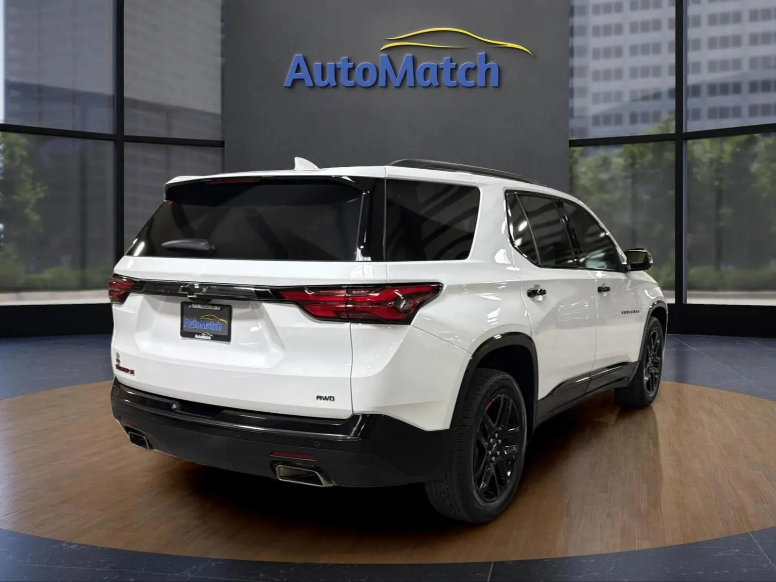 Used 2023 Chevrolet Traverse Premier w/ Redline Edition AWD/4WD image 11