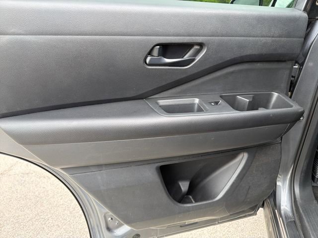 Used 2024 Nissan Pathfinder SV AWD/4WD image 33