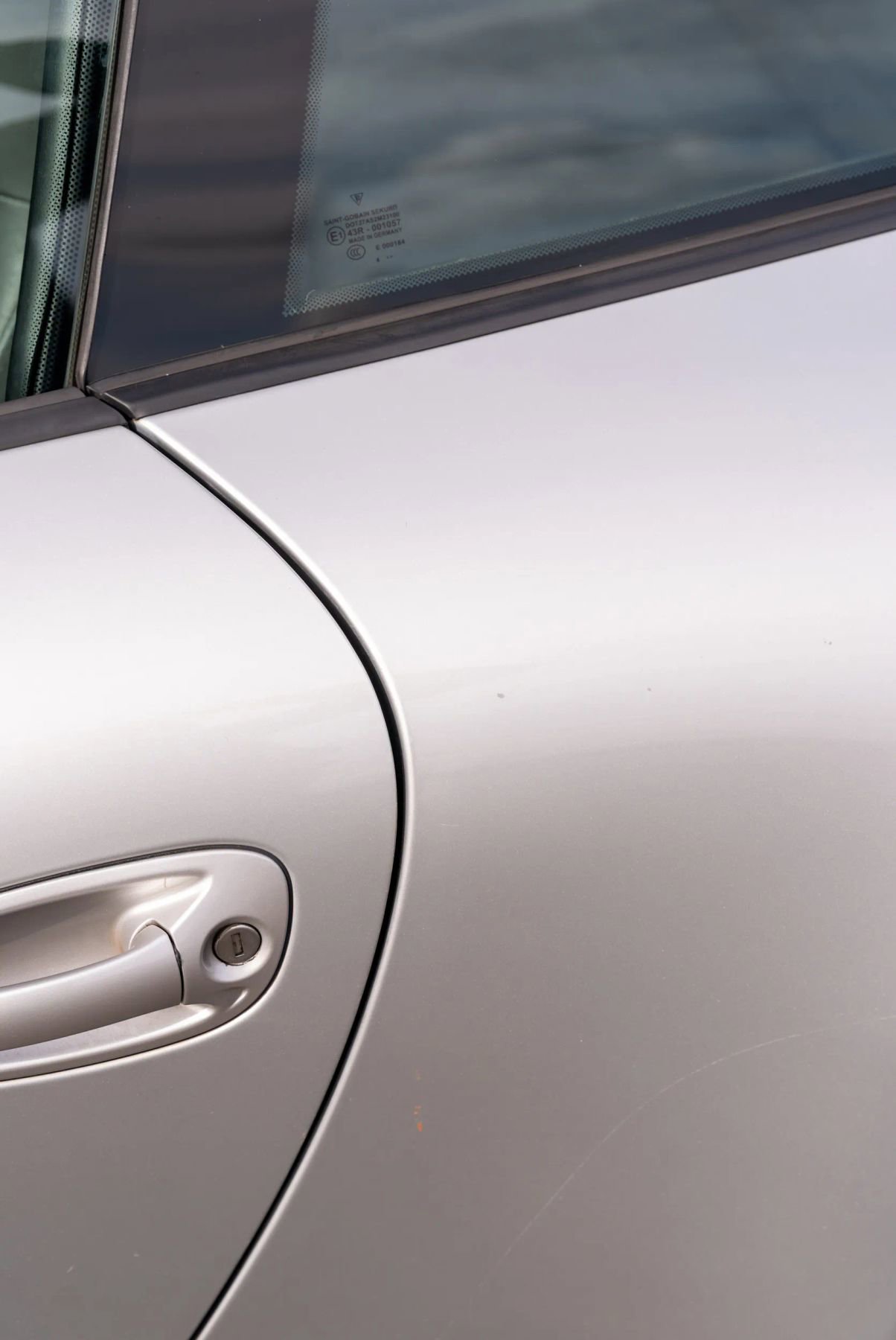 Used 2005 Porsche 911 Carrera S image 80