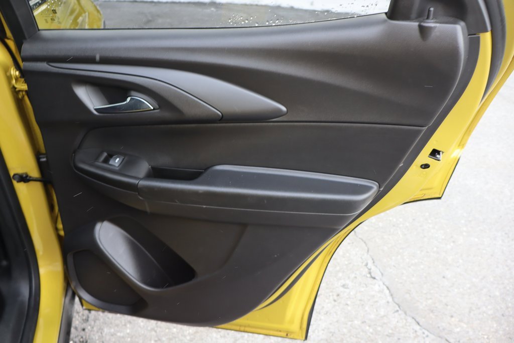 Used 2023 Chevrolet TrailBlazer ACTIV w/ Sun and Liftgate Package image 31