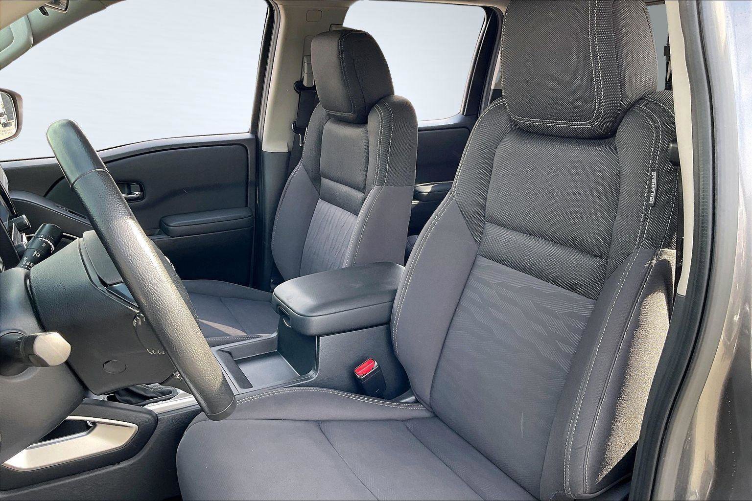 Certified 2022 Nissan Frontier SV image 26