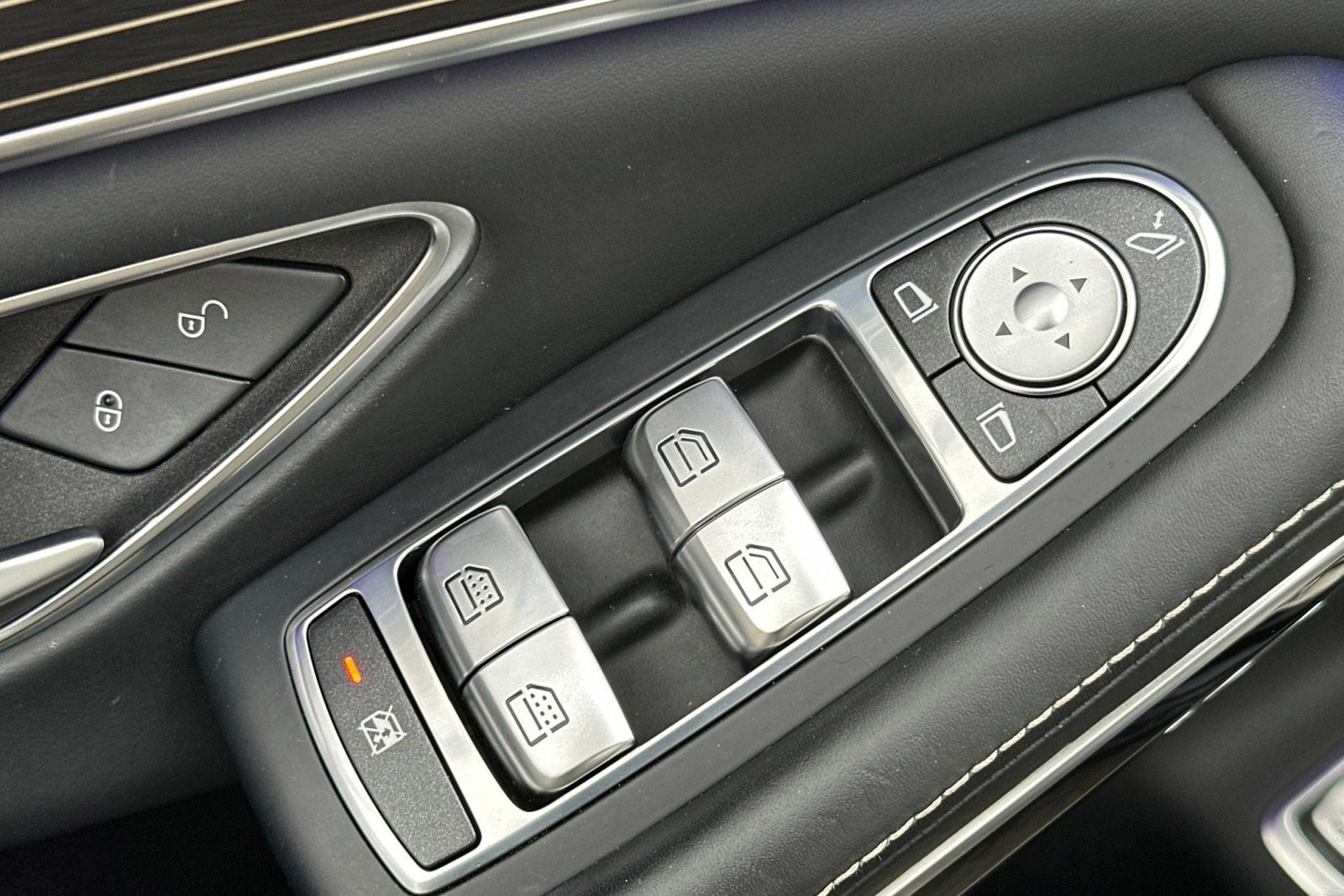 Used 2018 Mercedes-Benz Maybach S 650 image 15