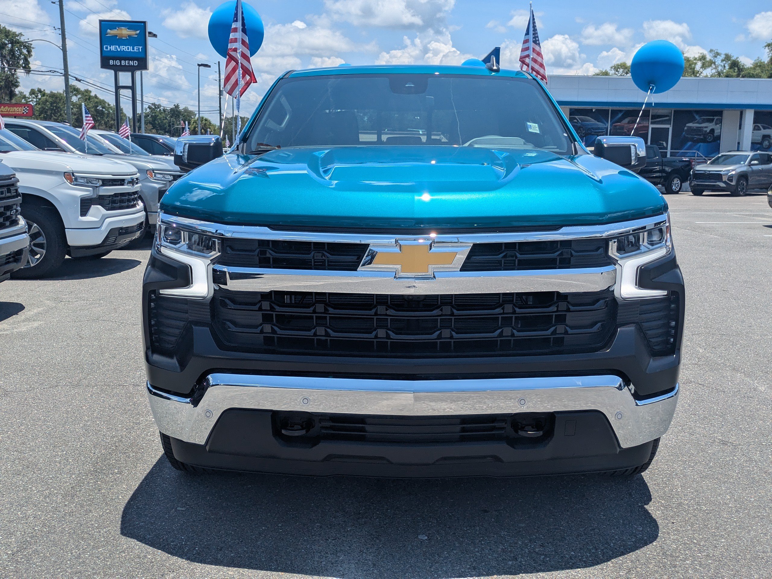 New 2026 Chevrolet Silverado 1500 LT w/ Safety Package AWD/4WD image 9