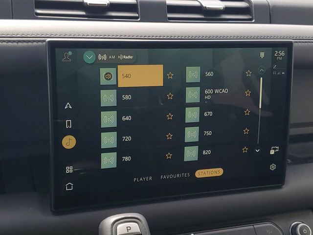 Certified 2023 Land Rover Defender 130 X-Dynamic SE AWD/4WD image 29