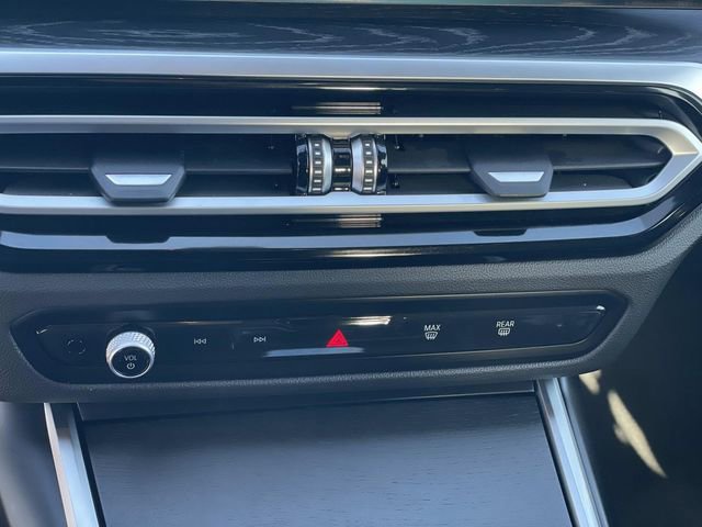 Used 2023 BMW i4 eDrive35 w/ Premium Package image 16