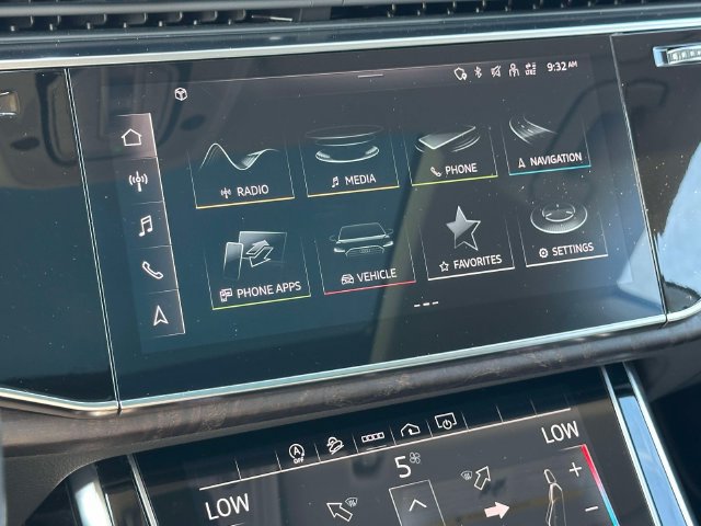 Used 2023 Audi Q8 Premium AWD/4WD image 30