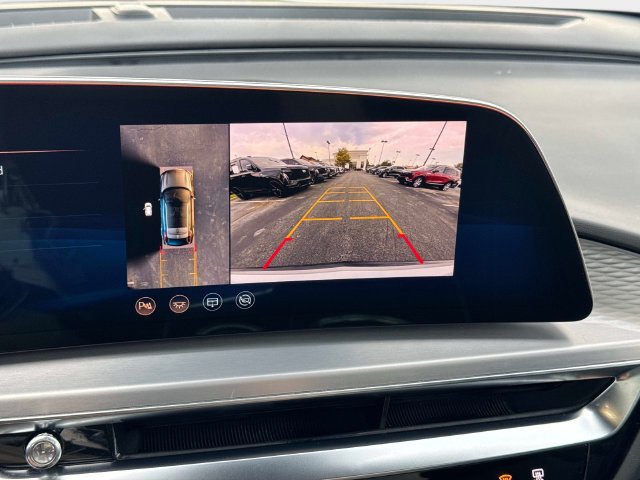 New 2025 Cadillac Lyriq Sport w/ LPO, Floor Liner Package AWD/4WD image 23