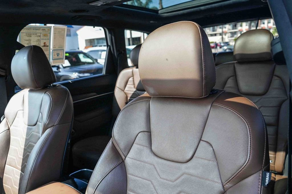 Used 2020 Kia Telluride SX w/ SX Prestige Package image 25