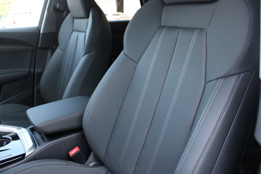 New 2026 Audi Q5 Premium Plus AWD/4WD image 6