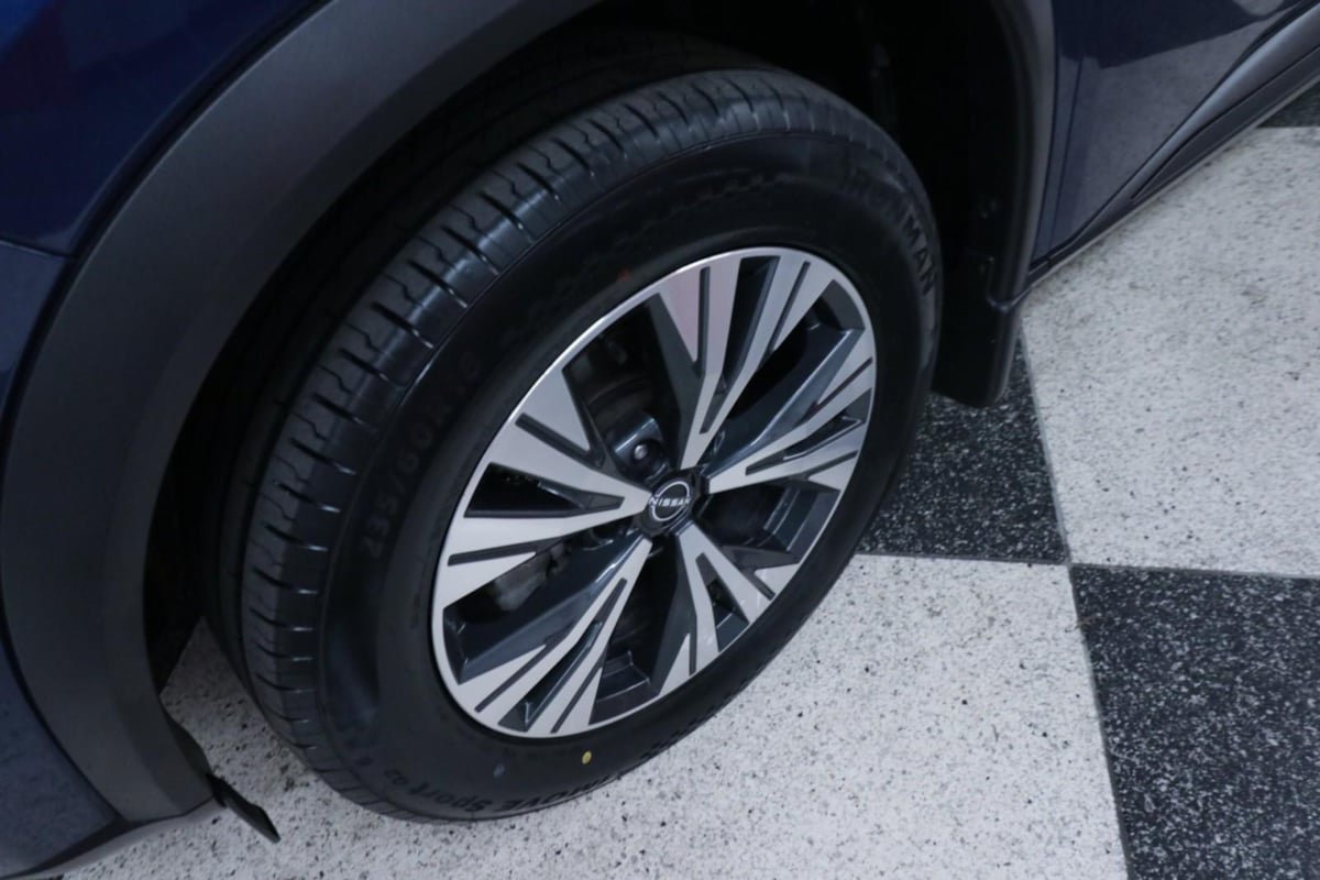 Used 2022 Nissan Rogue SV w/ SV Premium Package FWD image 38