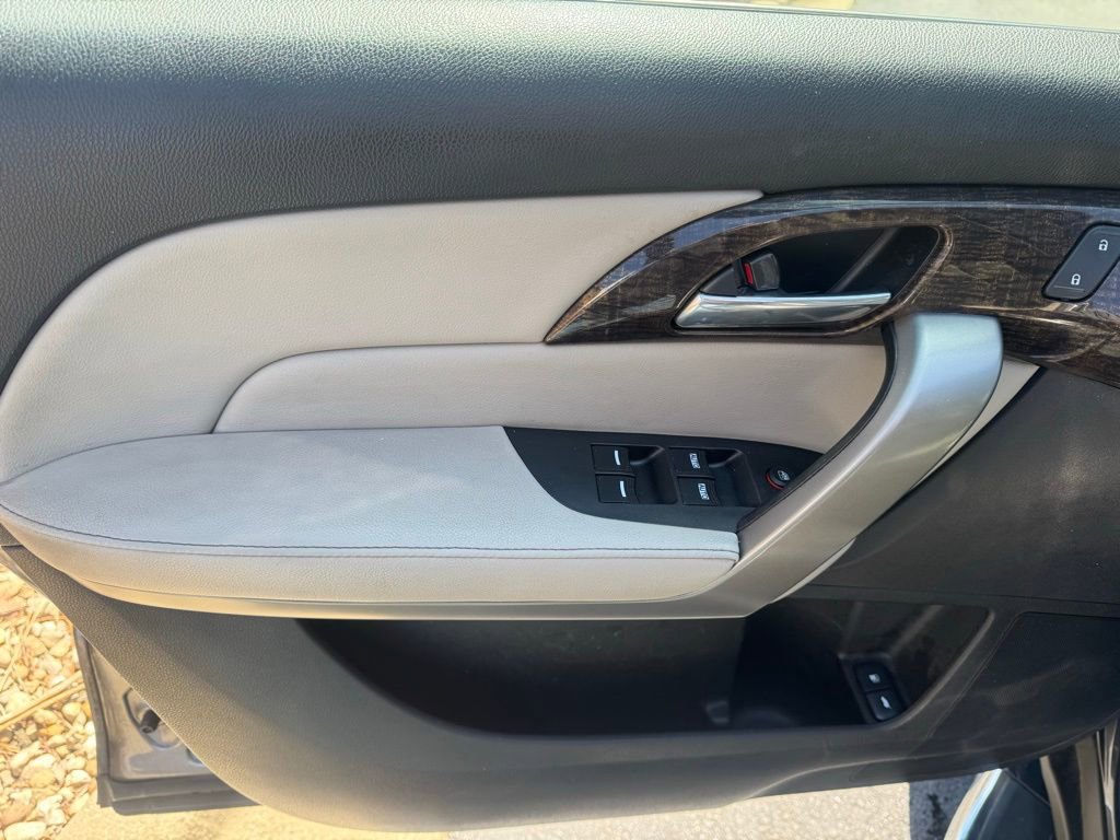 Used 2011 Acura MDX w/ Advance & Entertainment image 25