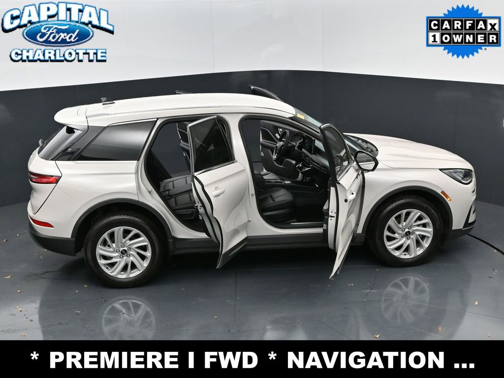 Used 2024 Lincoln Corsair FWD image 30