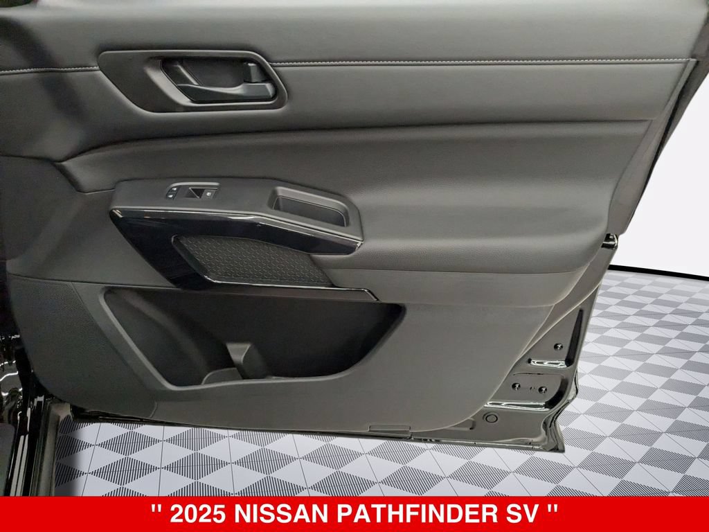 Certified 2025 Nissan Pathfinder SV AWD/4WD image 32