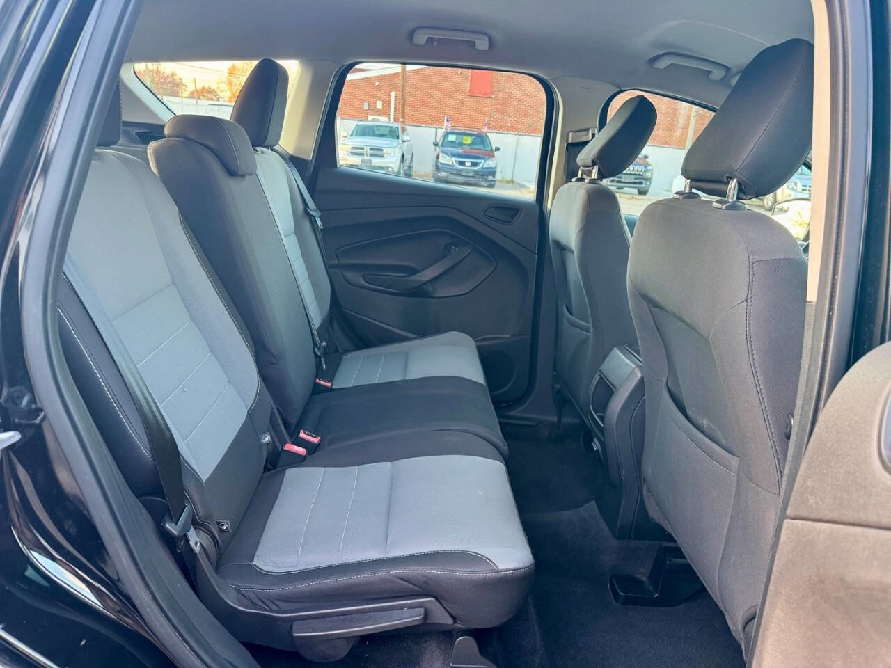 Used 2018 Ford Escape S image 15