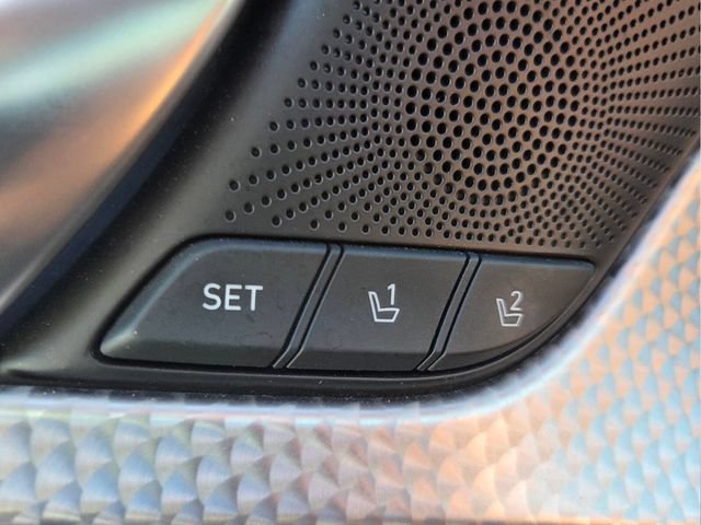 Used 2023 Genesis G70 3.3T w/ Sport Prestige Package RWD image 35
