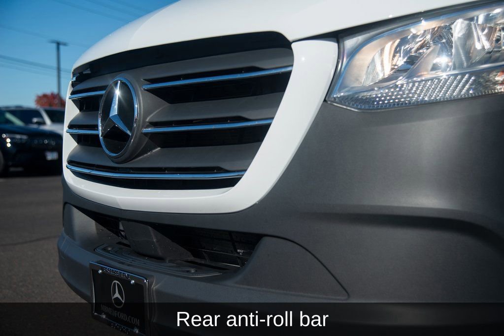 Used 2025 Mercedes-Benz Sprinter 2500 image 18